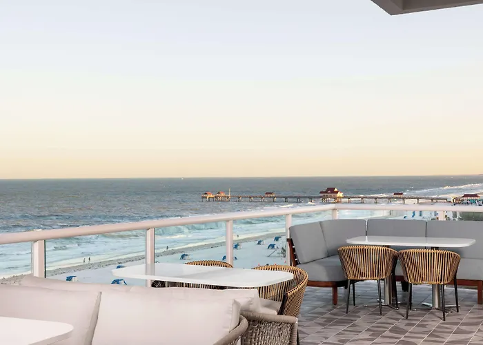 The Hiatus Clearwater Beach, Curio Collection By Hilton Resort