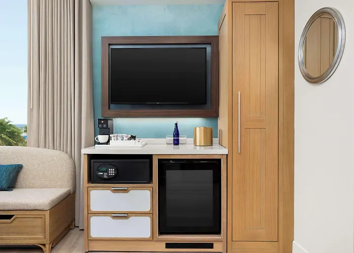 Resort The Hiatus Clearwater Beach, Curio Collection By Hilton