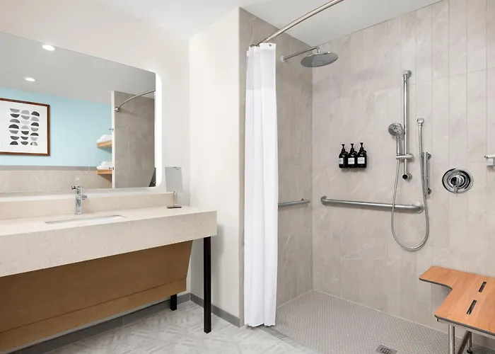 Resort The Hiatus Clearwater Beach, Curio Collection By Hilton Clearwater Beach