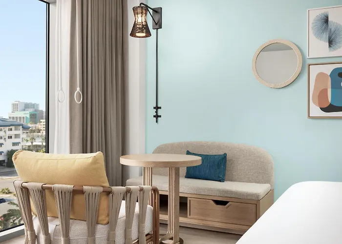 Resort The Hiatus Clearwater Beach, Curio Collection By Hilton