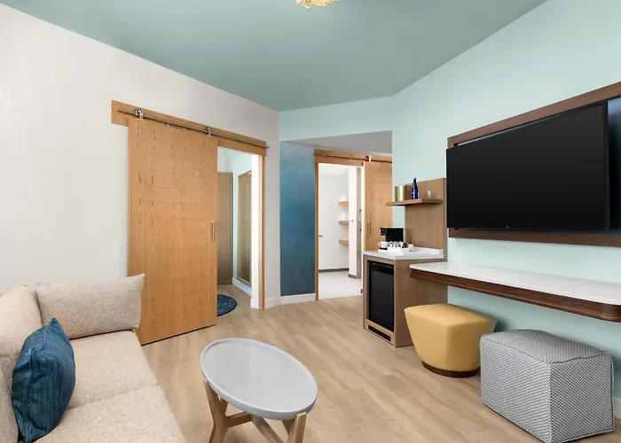 The Hiatus Clearwater Beach, Curio Collection By Hilton Clearwater Beach