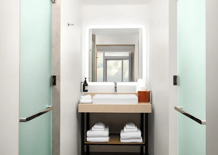 The Hiatus Clearwater Beach, Curio Collection By Hilton Resort 4*