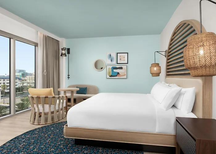 The Hiatus Clearwater Beach, Curio Collection By Hilton Resort