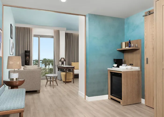 Resort The Hiatus Clearwater Beach, Curio Collection By Hilton